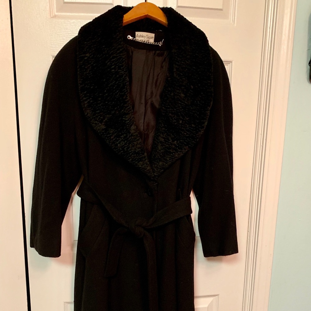 Women’s Black Wool Coat, Size 14, with belt